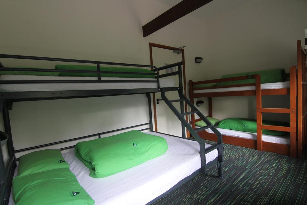 Yha Medway Hostel Gillingham  Ngoại thất bức ảnh