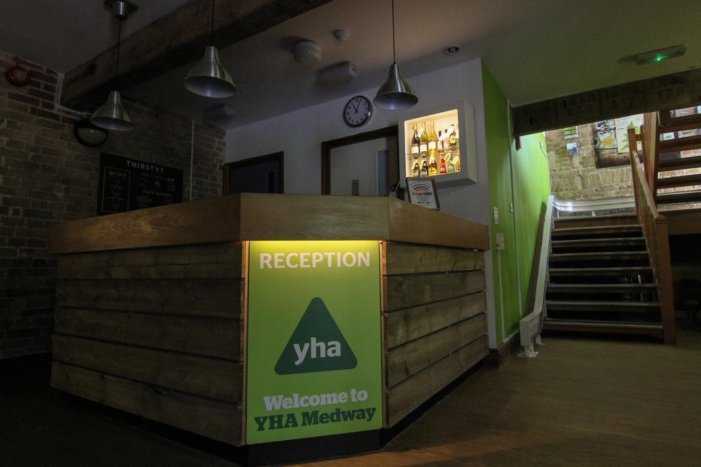 Yha Medway Hostel Gillingham  Ngoại thất bức ảnh