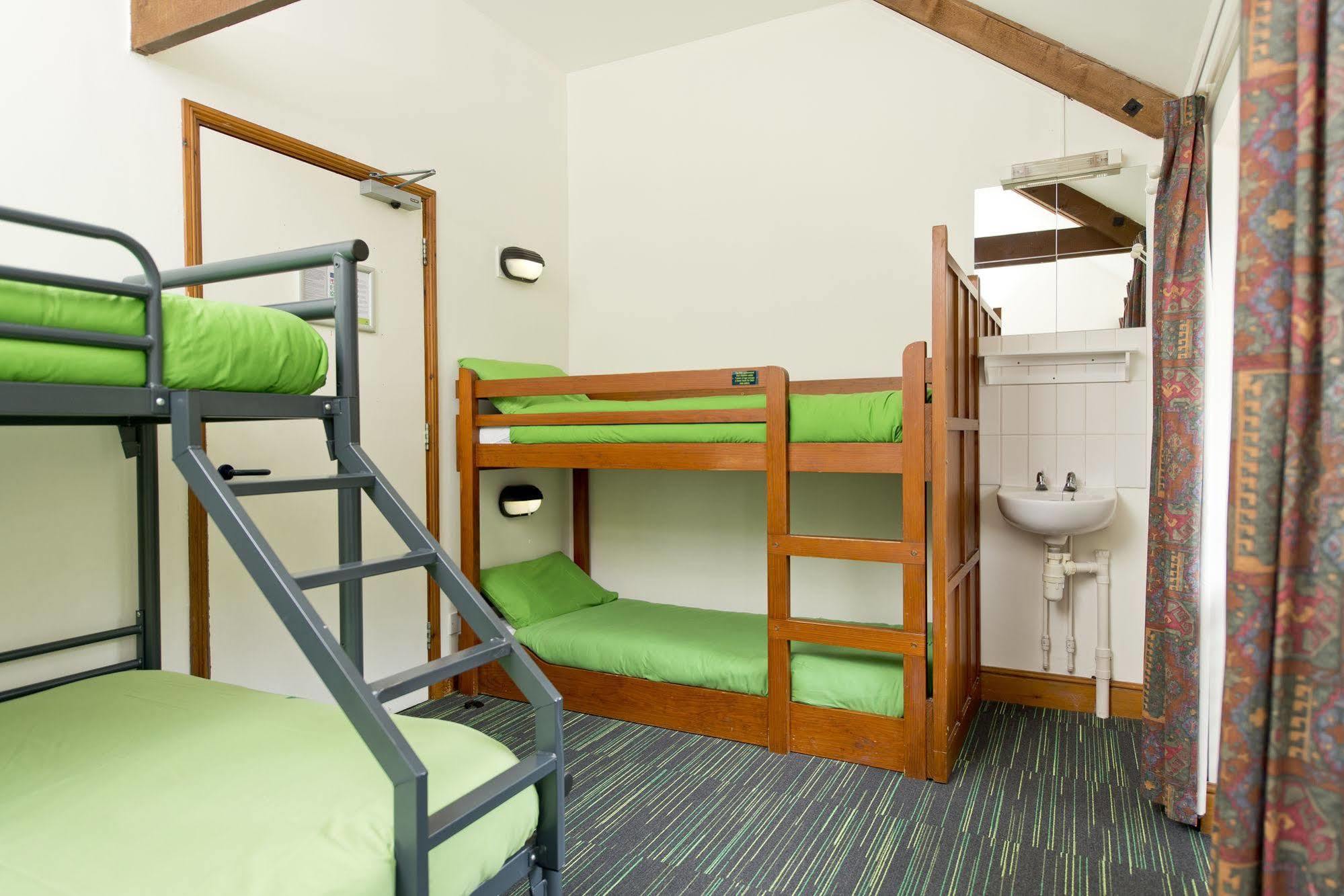 Yha Medway Hostel Gillingham  Ngoại thất bức ảnh